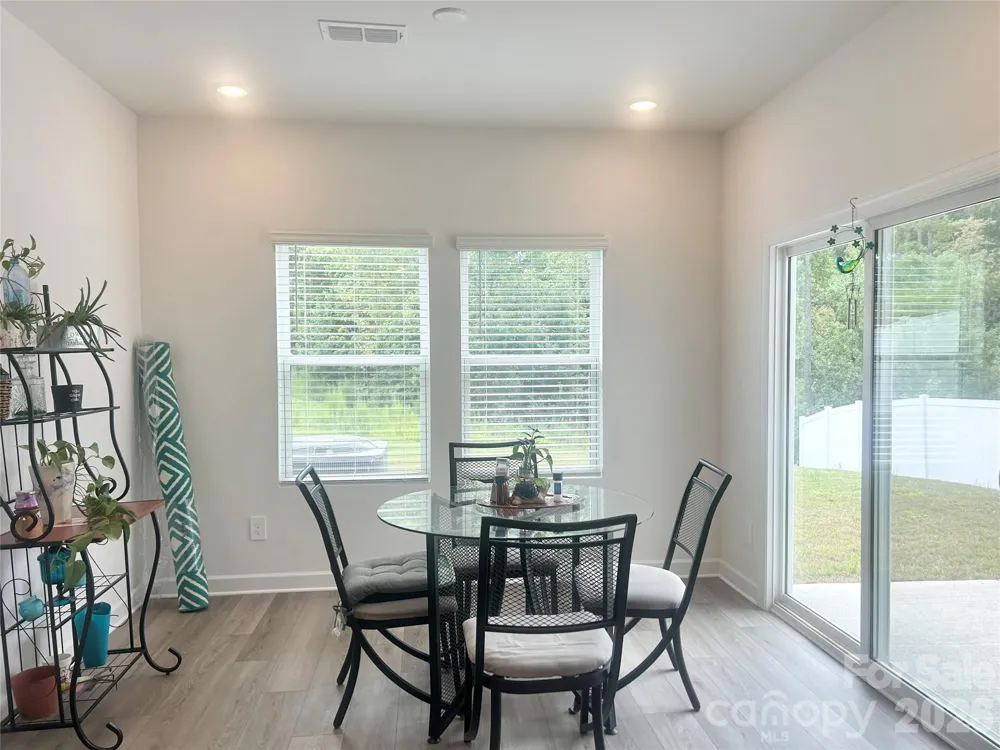 5021 Poplin Valley Cherryville, NC 28021