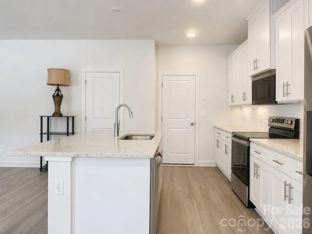 5021 Poplin Valley Cherryville, NC 28021