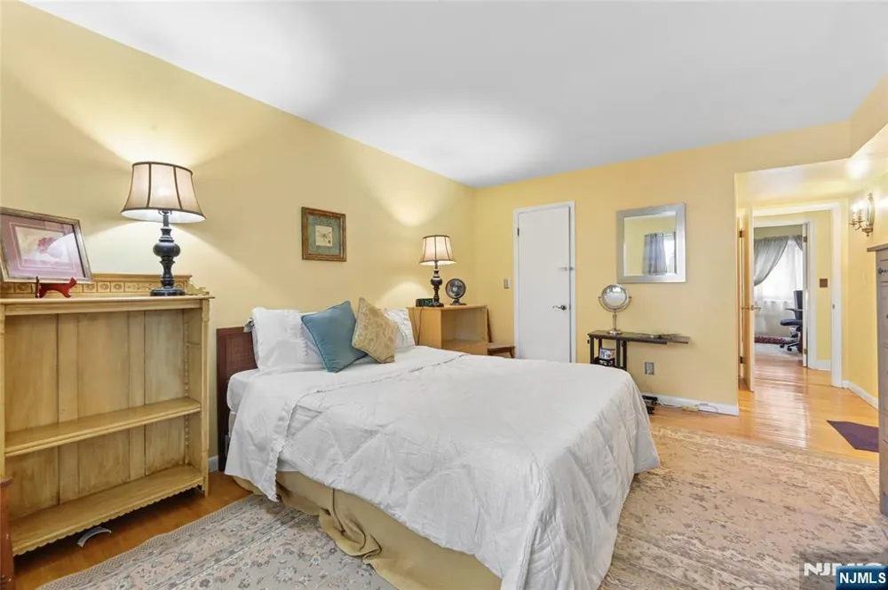 1447 John Street Fort Lee, NJ 07024