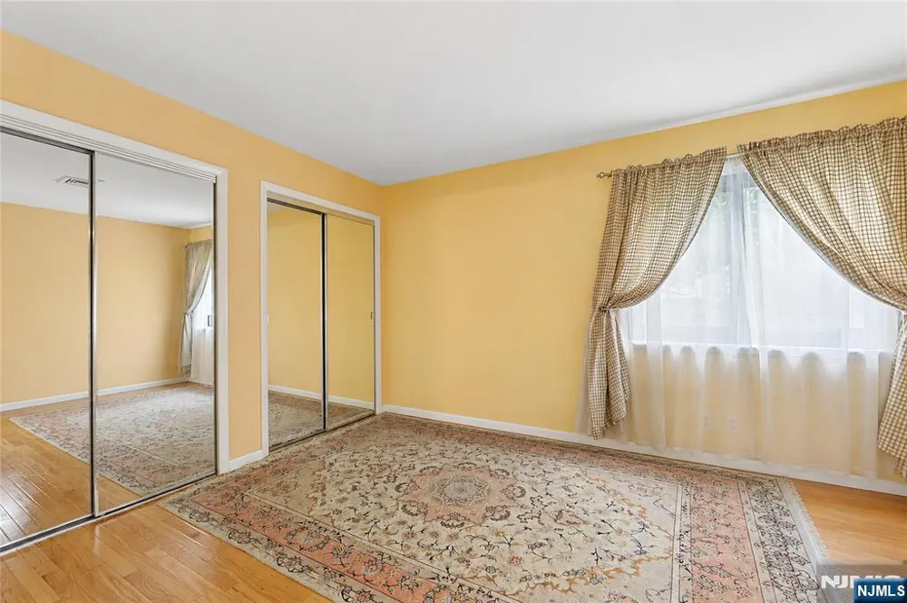 1447 John Street Fort Lee, NJ 07024