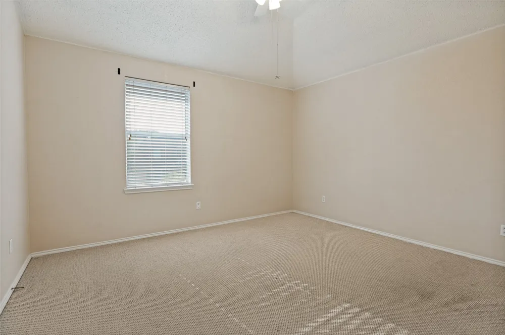 1421 Logan Drive Lancaster, TX 75146