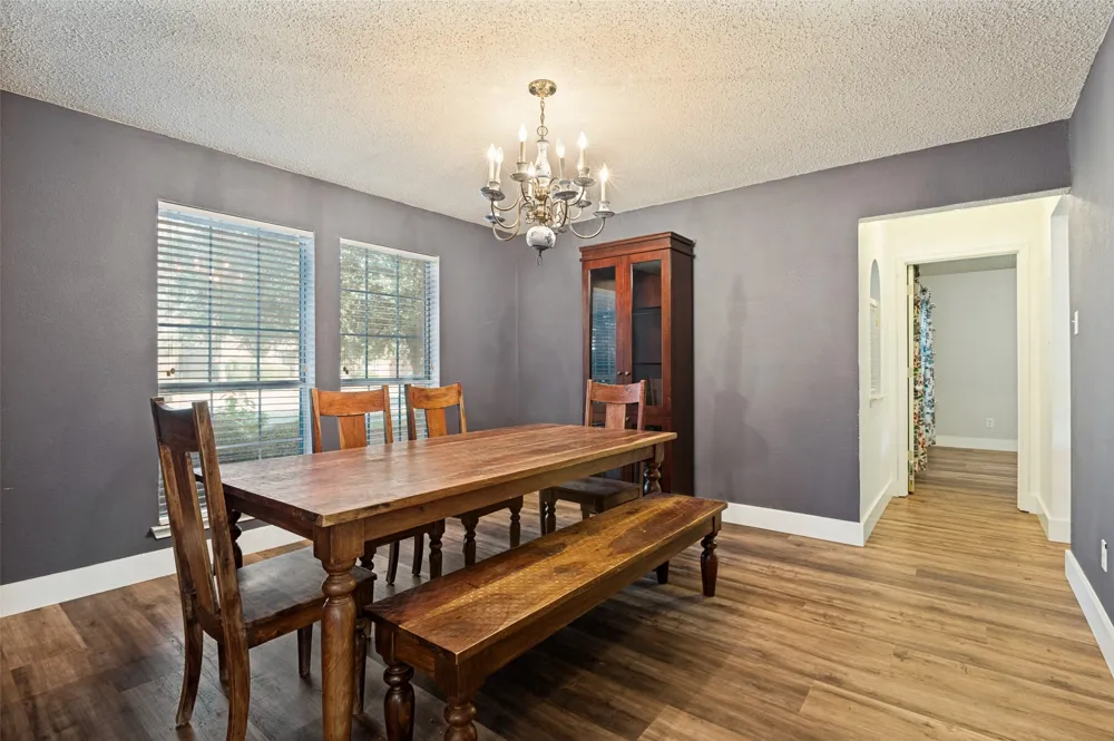 1421 Logan Drive Lancaster, TX 75146