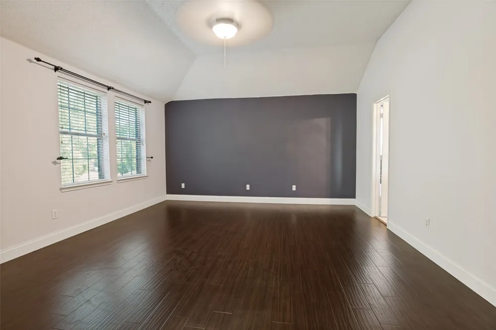 1421 Logan Drive Lancaster, TX 75146