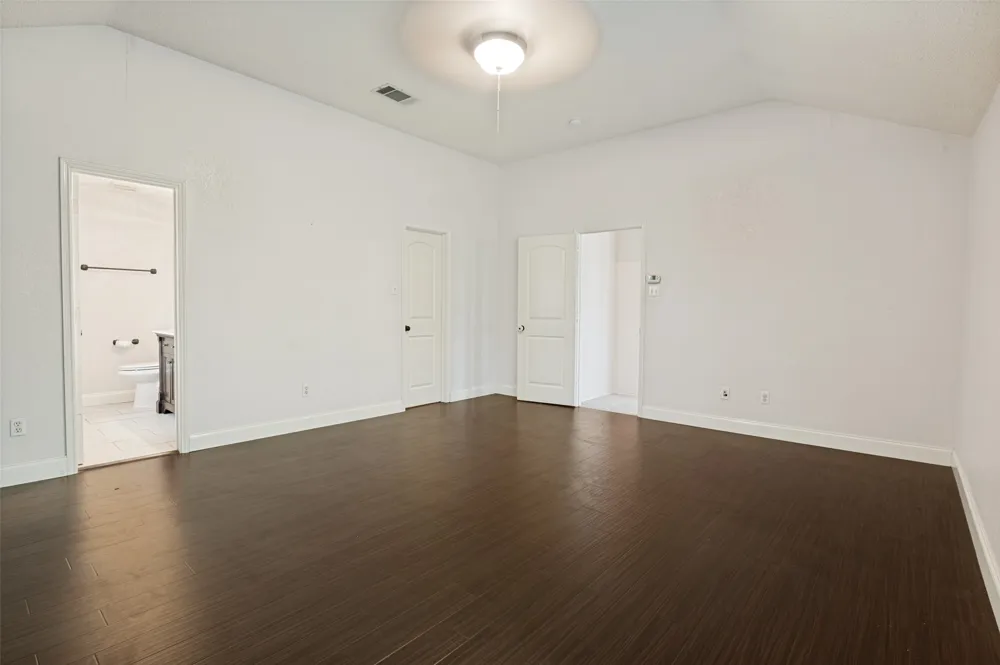 1421 Logan Drive Lancaster, TX 75146