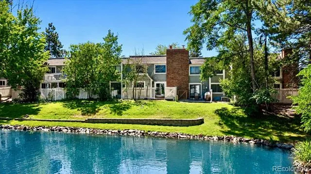 2906 S Parker Court Aurora, CO 80014