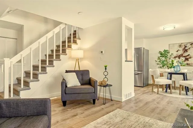 2906 S Parker Court Aurora, CO 80014