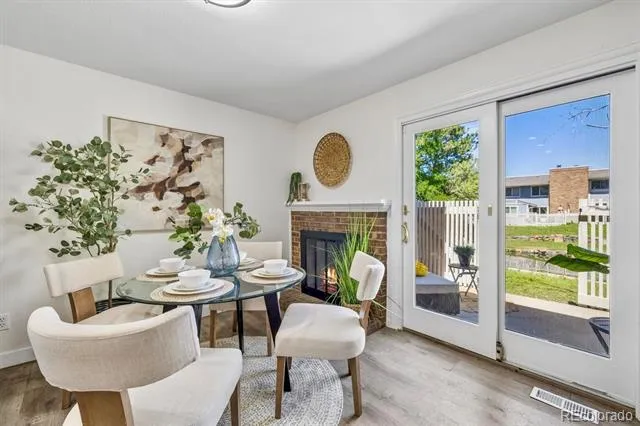 2906 S Parker Court Aurora, CO 80014