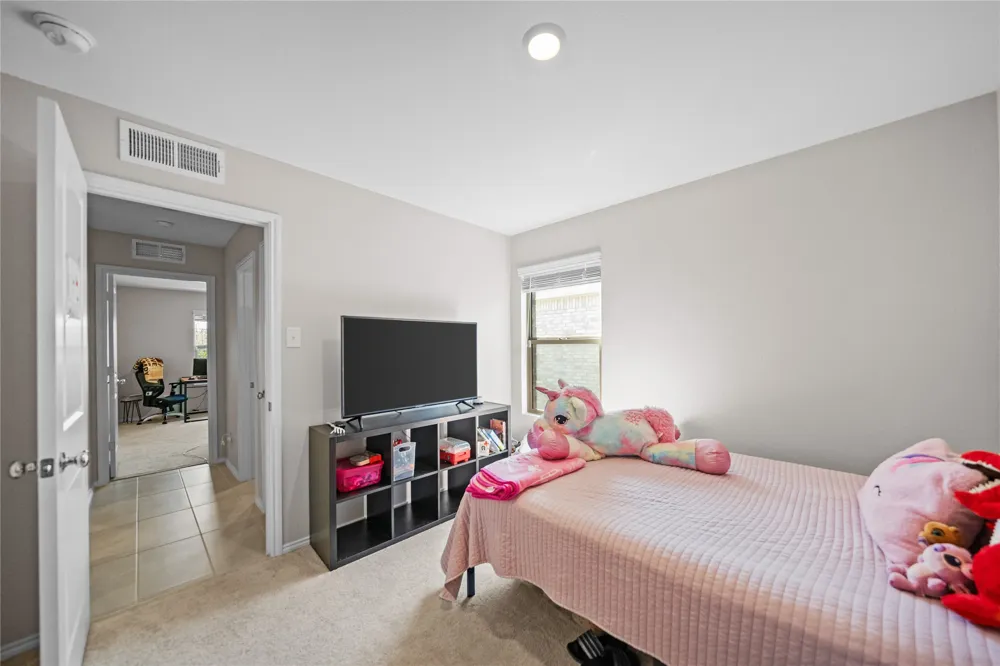 2015 Ava Drive Ennis, TX 75119