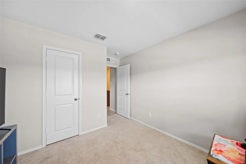 2015 Ava Drive Ennis, TX 75119