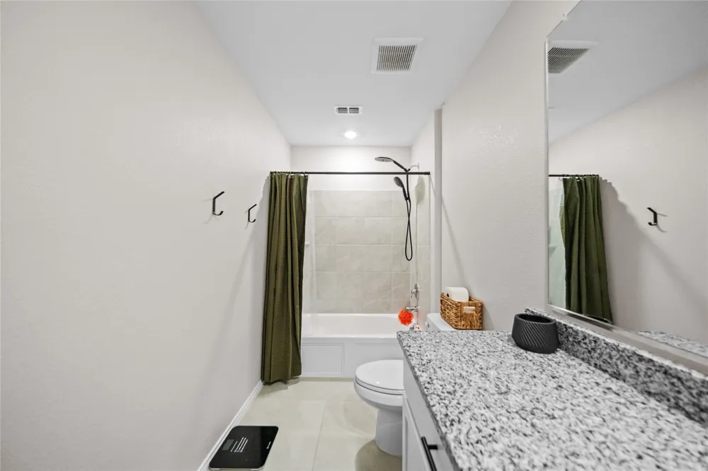 2015 Ava Drive Ennis, TX 75119