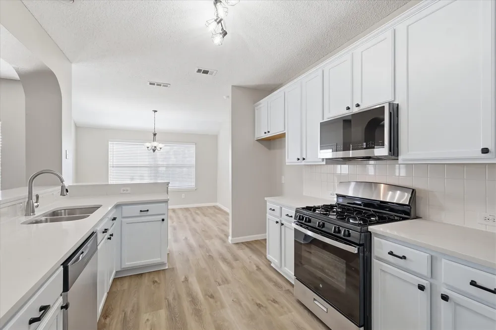 7202 Hillshire Lane Sachse, TX 75048