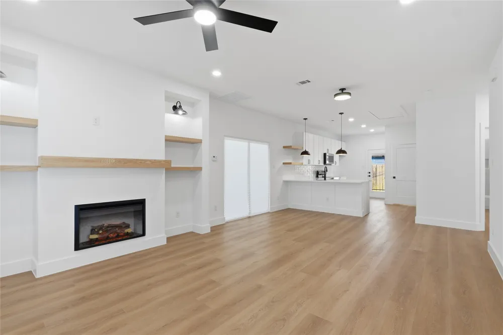4222 Copeland Street Dallas, TX 75210