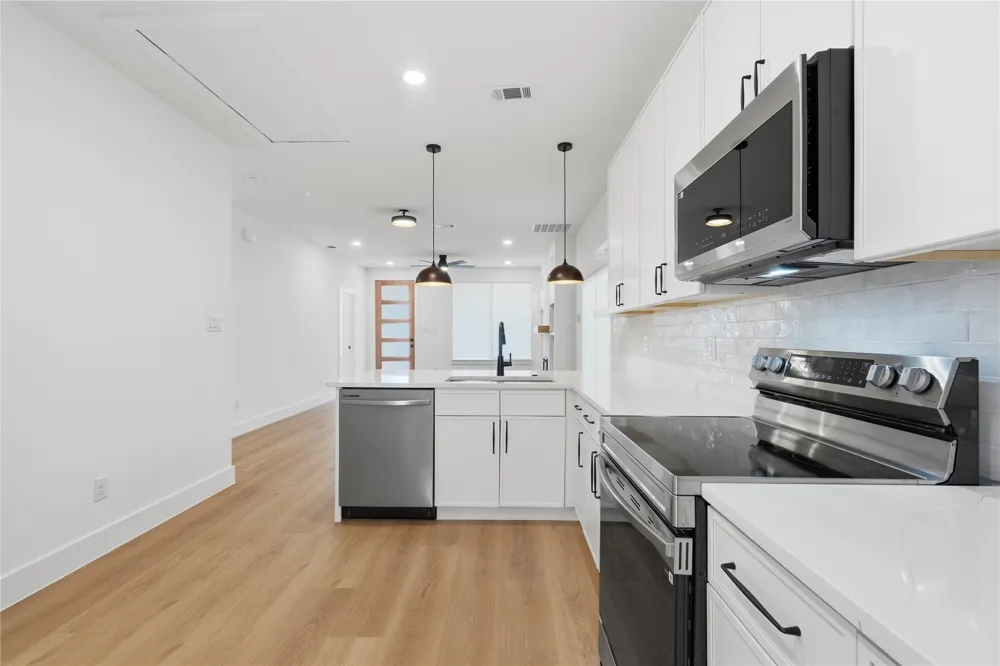 4222 Copeland Street Dallas, TX 75210