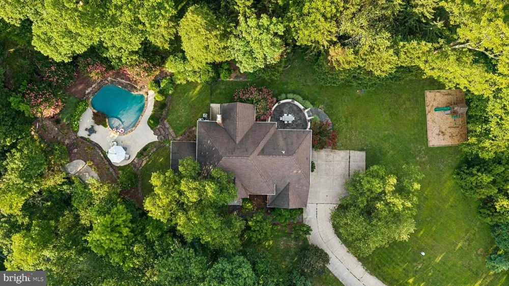 1202 WESTERN RUN ROAD Cockeysville, MD 21030
