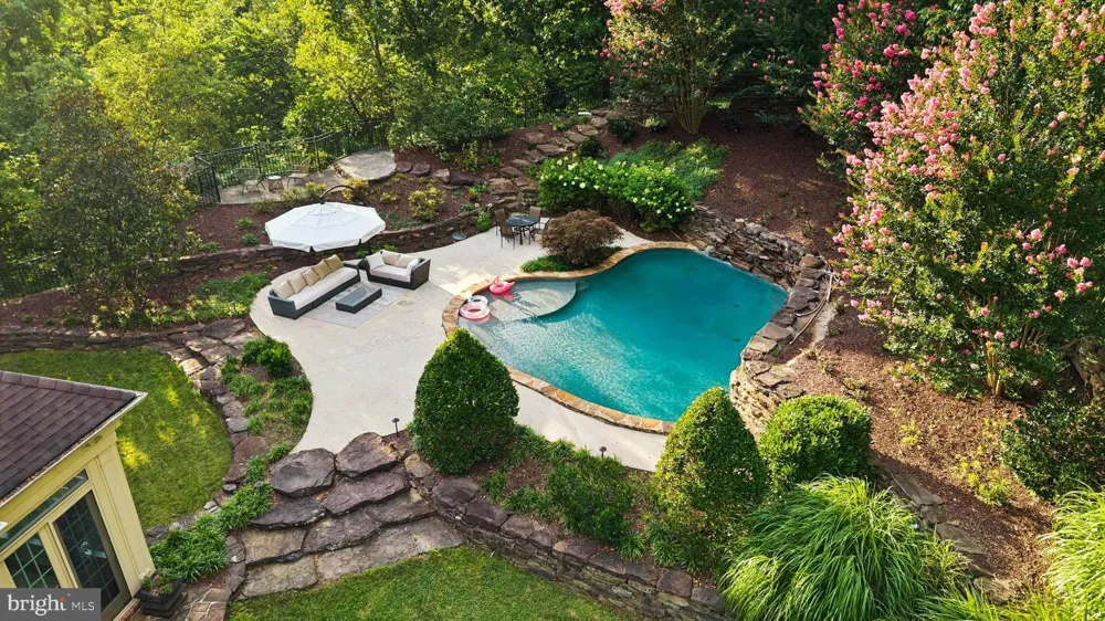 1202 WESTERN RUN ROAD Cockeysville, MD 21030