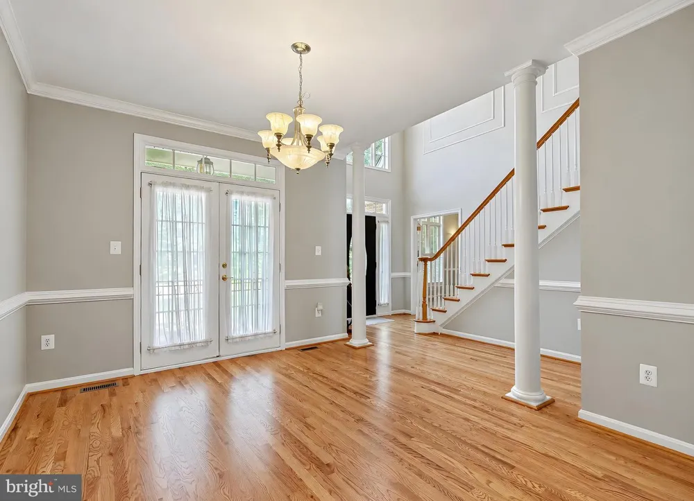 133 W QUAIL LANE La Plata, MD 20646