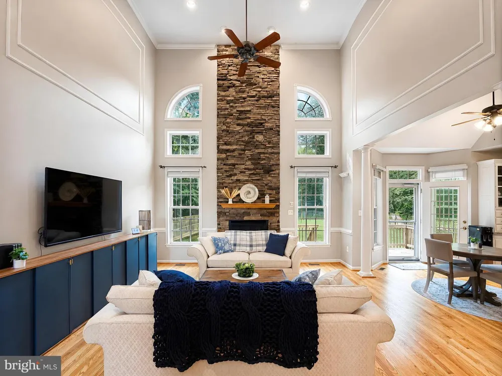 133 W QUAIL LANE La Plata, MD 20646