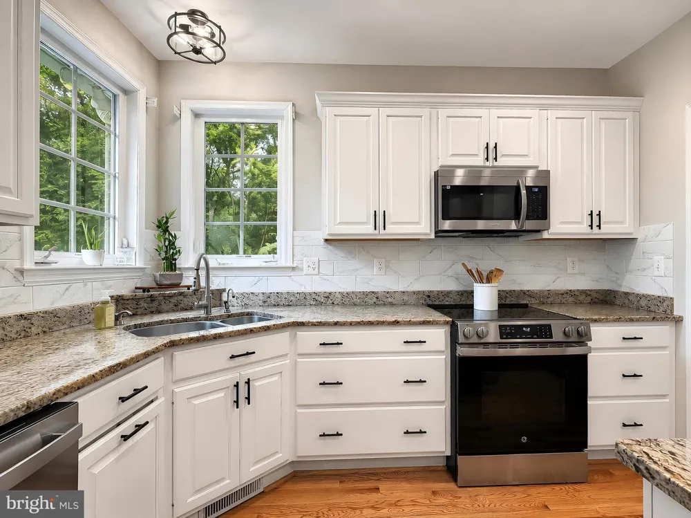 133 W QUAIL LANE La Plata, MD 20646