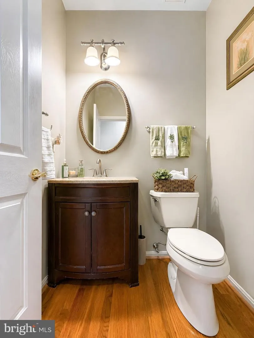133 W QUAIL LANE La Plata, MD 20646