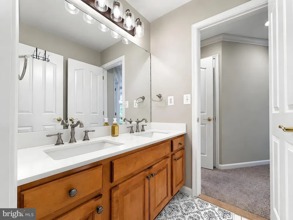 133 W QUAIL LANE La Plata, MD 20646