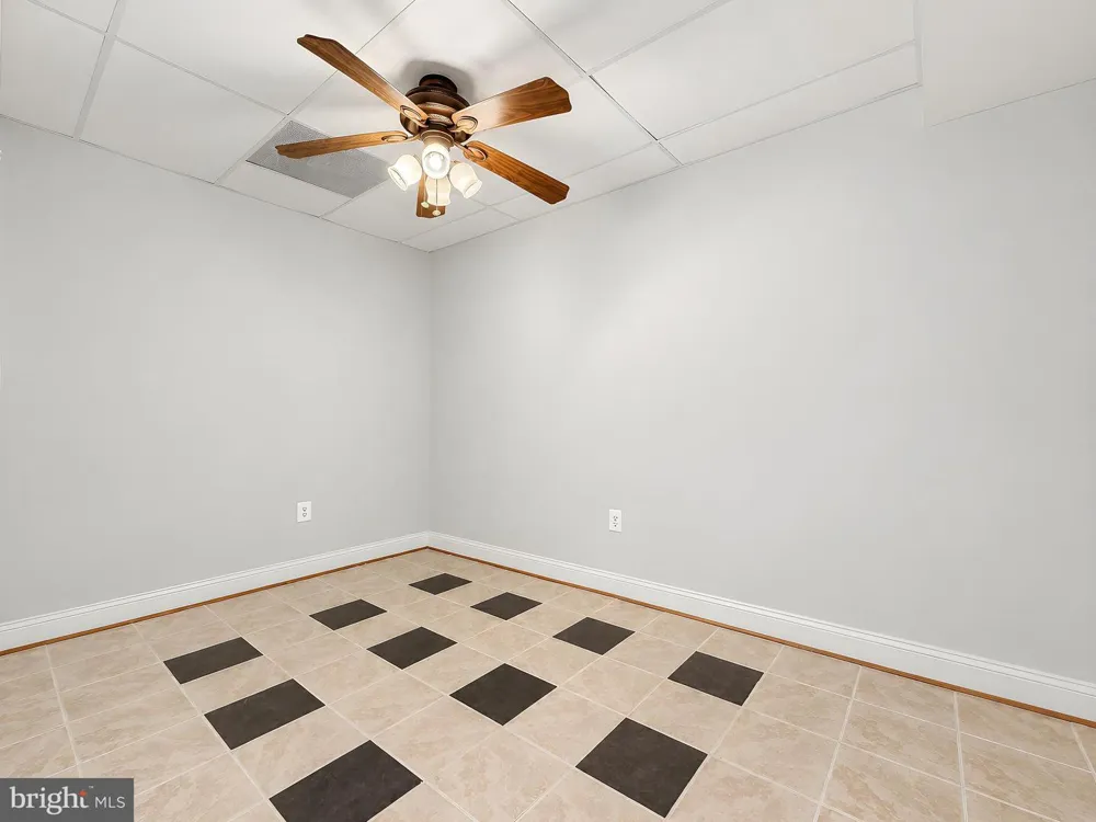 133 W QUAIL LANE La Plata, MD 20646