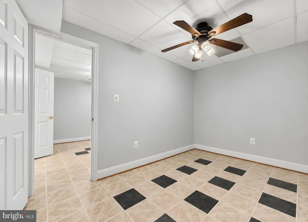 133 W QUAIL LANE La Plata, MD 20646