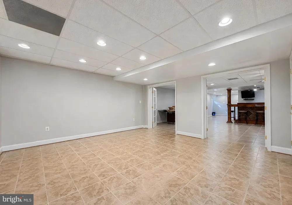 133 W QUAIL LANE La Plata, MD 20646