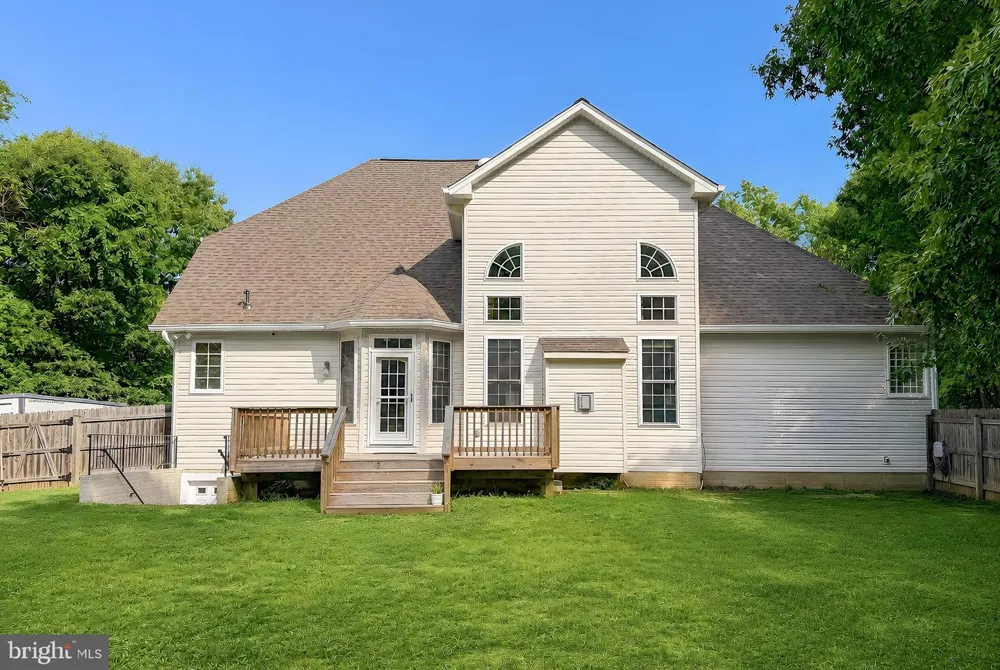 133 W QUAIL LANE La Plata, MD 20646
