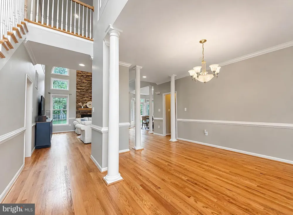 133 W QUAIL LANE La Plata, MD 20646