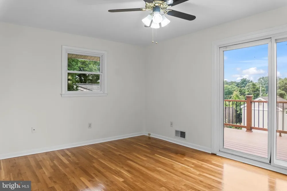 11820 ENID DRIVE Potomac, MD 20854