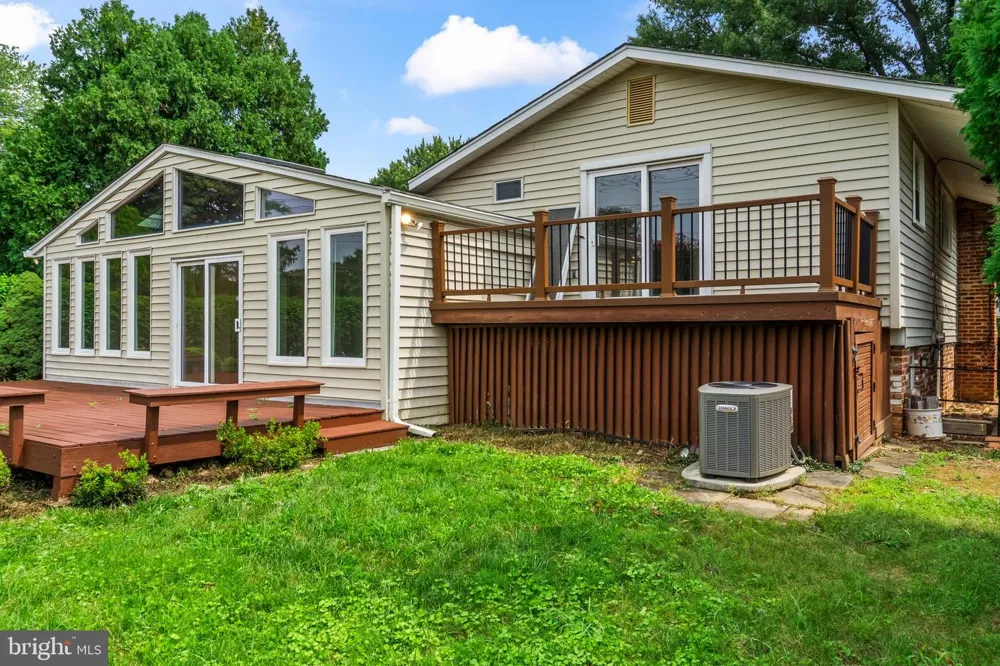 11820 ENID DRIVE Potomac, MD 20854