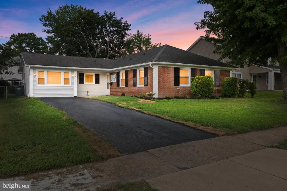 56 MARBORO LANE Willingboro, NJ 08046