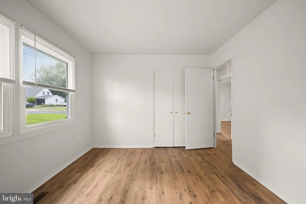 56 MARBORO LANE Willingboro, NJ 08046