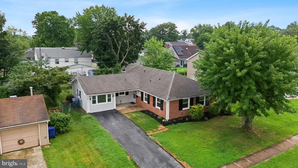 56 MARBORO LANE Willingboro, NJ 08046