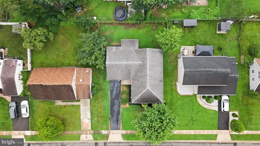 56 MARBORO LANE Willingboro, NJ 08046