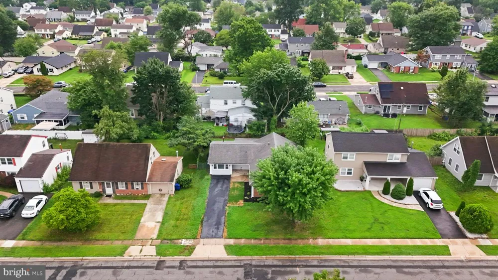 56 MARBORO LANE Willingboro, NJ 08046