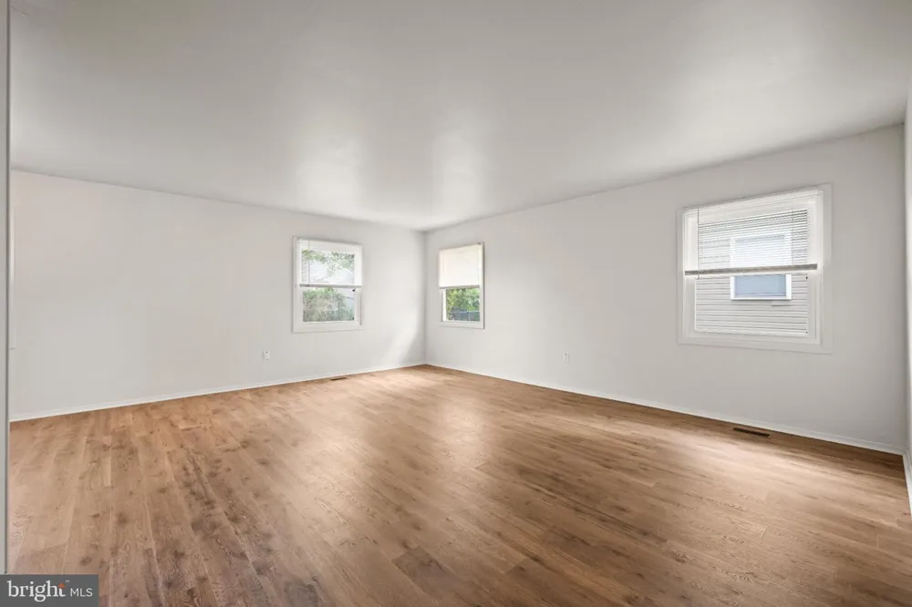 56 MARBORO LANE Willingboro, NJ 08046