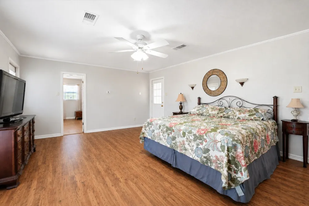 1938 Vz County Road 2309 Road Canton, TX 75103