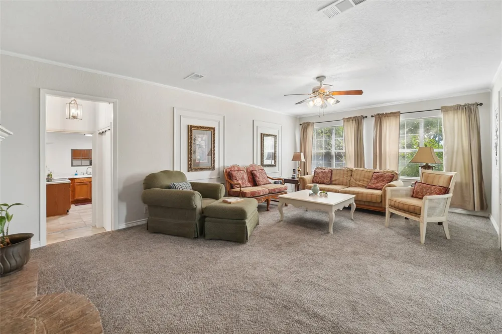1938 Vz County Road 2309 Road Canton, TX 75103