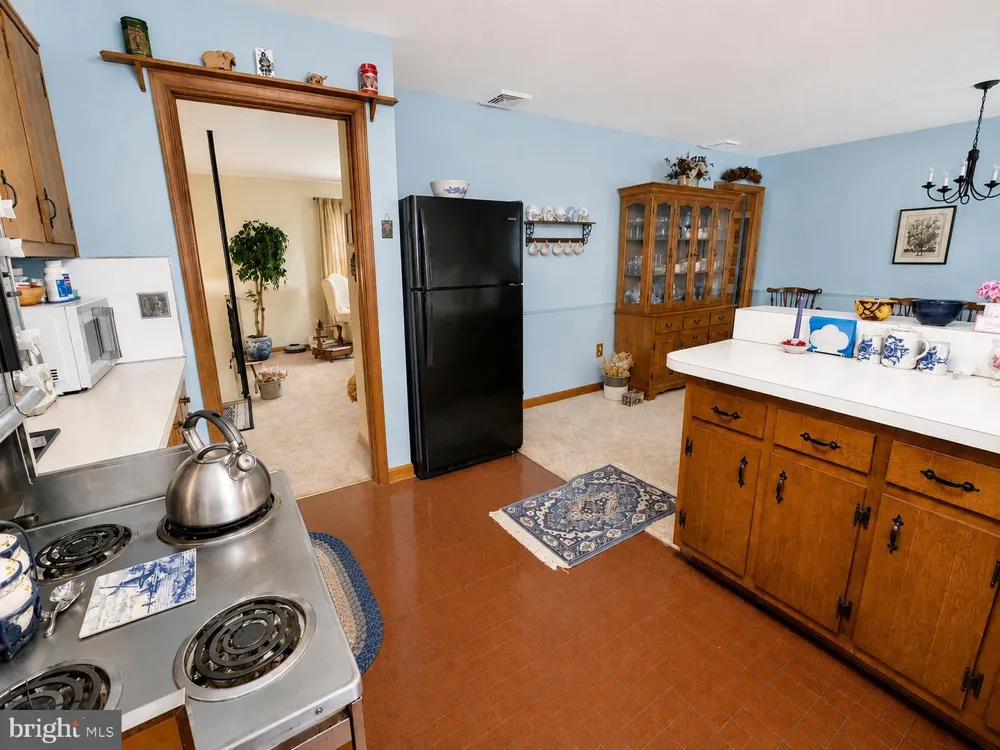 2311 MACLAY AVENUE Huntingdon, PA 16652