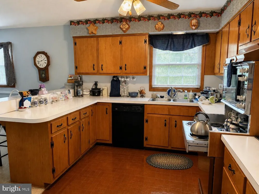2311 MACLAY AVENUE Huntingdon, PA 16652