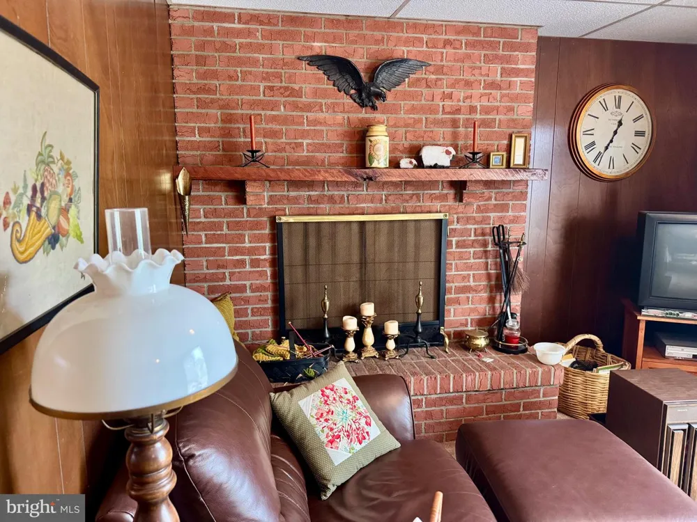 2311 MACLAY AVENUE Huntingdon, PA 16652