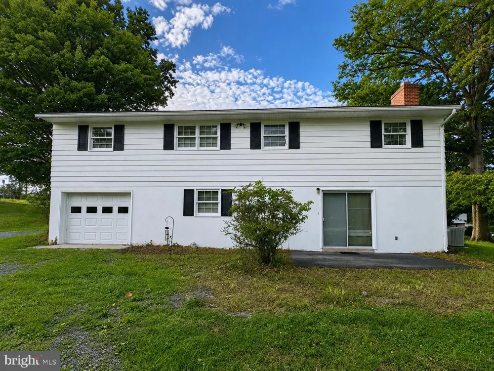 2311 MACLAY AVENUE Huntingdon, PA 16652