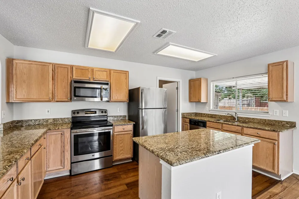 324 Marshall Creek Road Roanoke, TX 76262