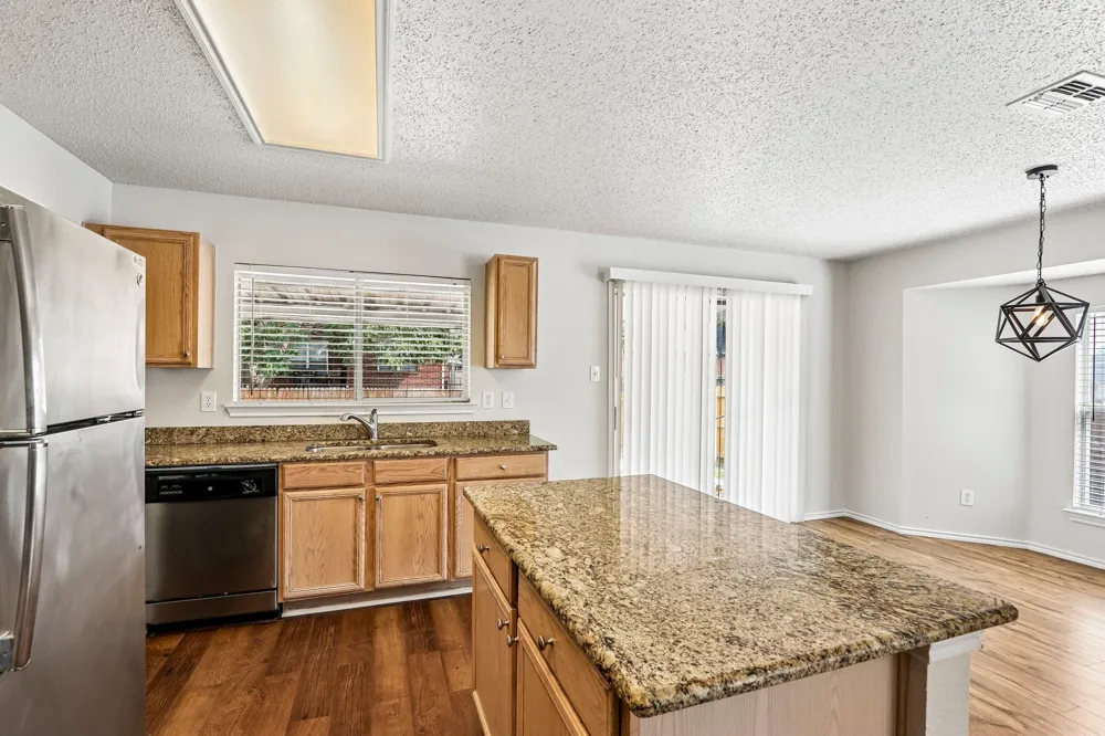 324 Marshall Creek Road Roanoke, TX 76262