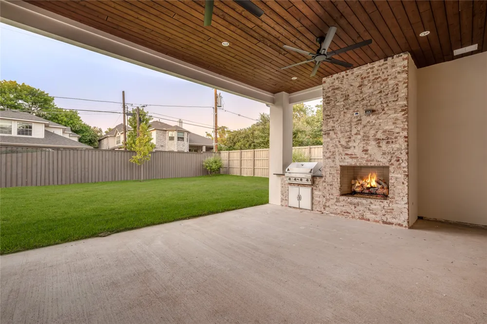 4125 Highgrove Drive Dallas, TX 75220