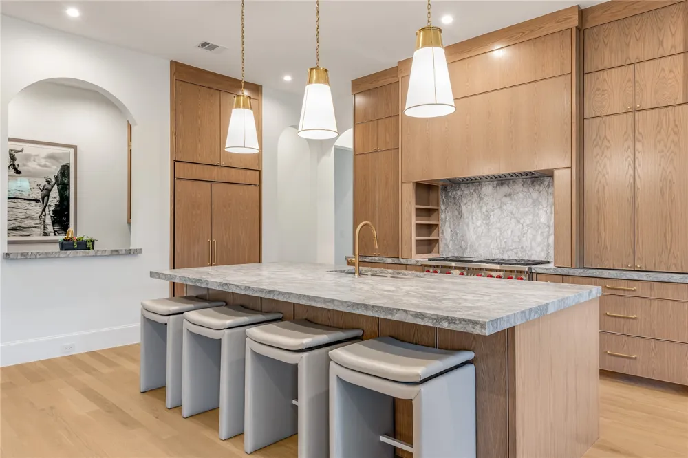 4125 Highgrove Drive Dallas, TX 75220