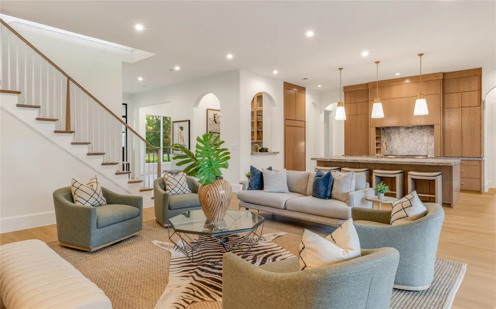 4125 Highgrove Drive Dallas, TX 75220