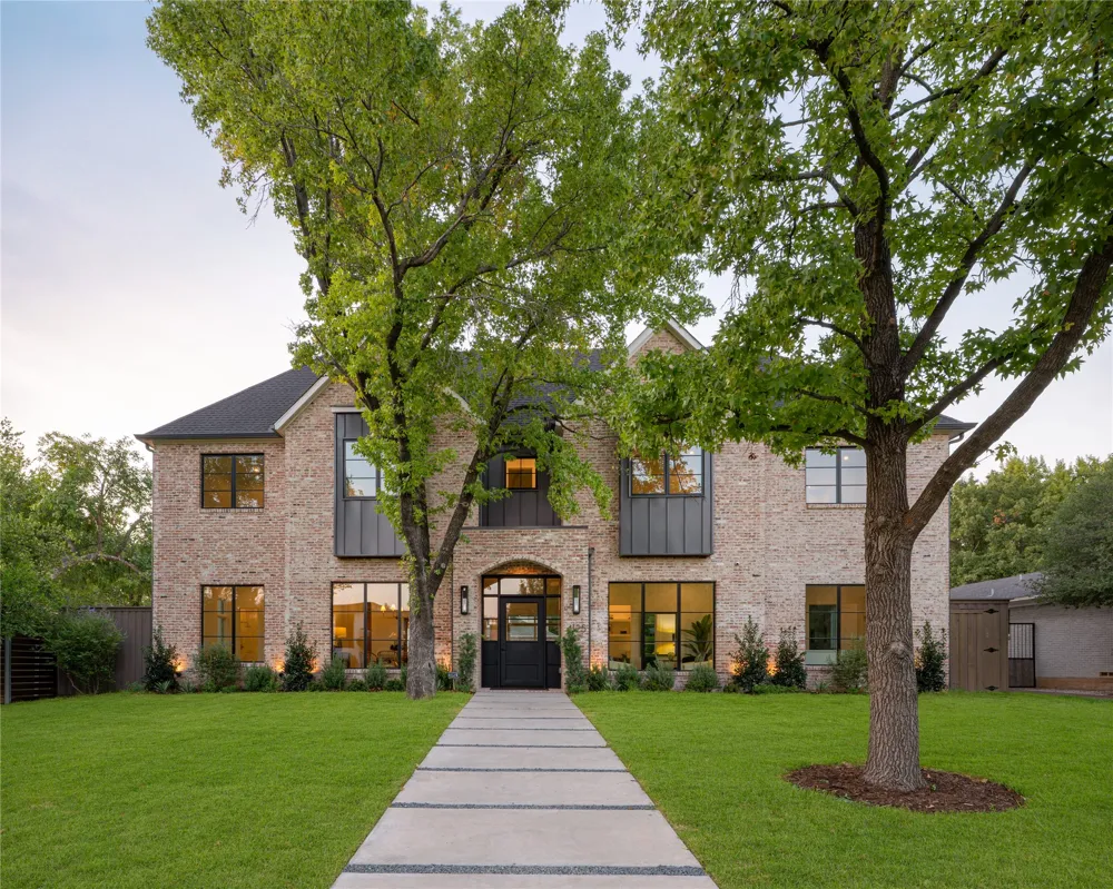 4125 Highgrove Drive Dallas, TX 75220
