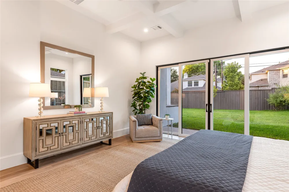 4125 Highgrove Drive Dallas, TX 75220